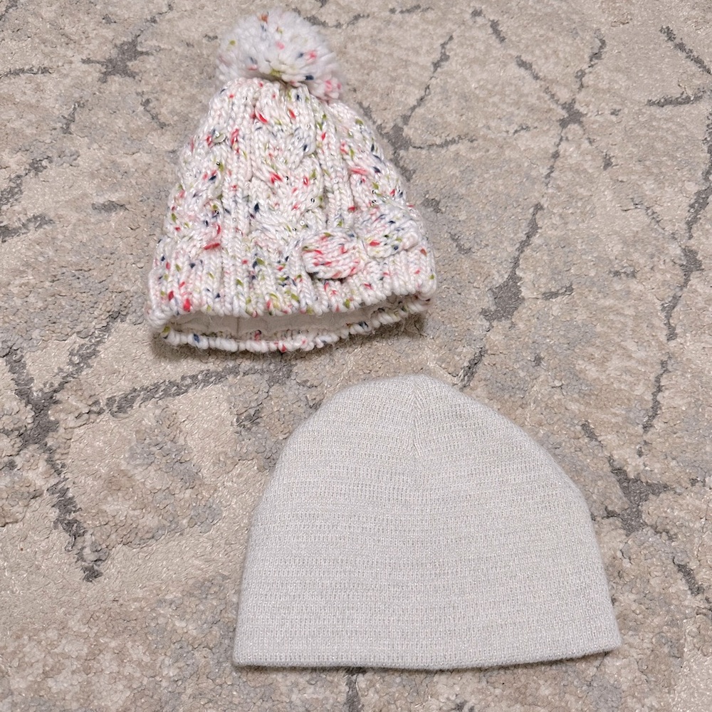 Girls winter hats 👒